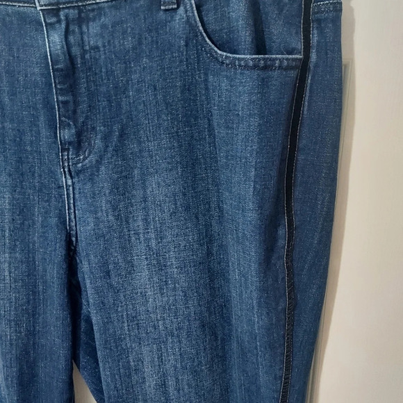 Talbots High Waist Straight Ankle Jeans - Side Ribbon Trim in Size 18WP - Picture 3 of 10